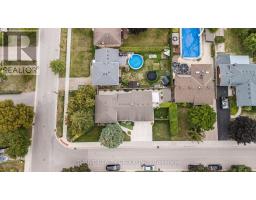 387 REGAL DRIVE - 32