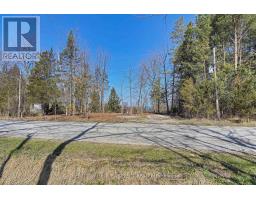 5 HURON VIEW AVENUE E - 19