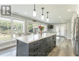 178 PATRICIA AVENUE - 6