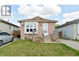 264 SIMPSON CRESCENT E - 1