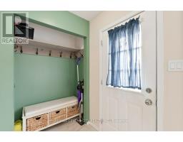 264 SIMPSON CRESCENT E - 5