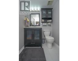 402 - 600 TALBOT STREET - 16