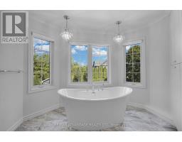 6 NORTHUMBERLAND ROAD - 33
