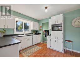 17 CLEAR VALLEY ROAD - 11