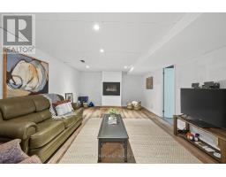 17 CLEAR VALLEY ROAD - 26