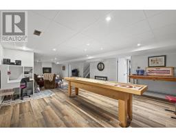 17 CLEAR VALLEY ROAD - 29
