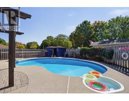 17 CLEAR VALLEY ROAD - 37