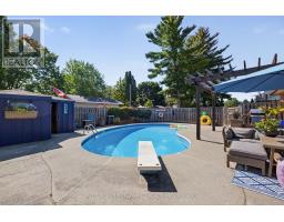 17 CLEAR VALLEY ROAD - 38