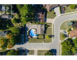 17 CLEAR VALLEY ROAD - 48