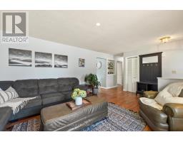 17 CLEAR VALLEY ROAD - 6