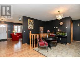 212 QUEEN STREET - 15