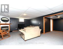 212 QUEEN STREET - 37