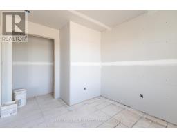 2578 SHEFFIELD BOULEVARD - 21
