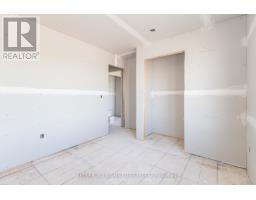 2578 SHEFFIELD BOULEVARD - 23
