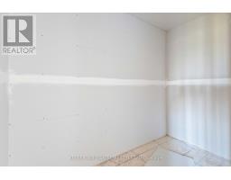 2578 SHEFFIELD BOULEVARD - 28