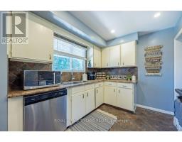 17 VANBUSKIRK DRIVE - 13