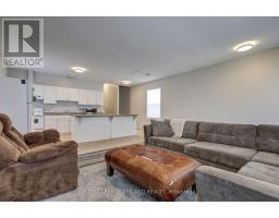 137 ANN STREET - 12