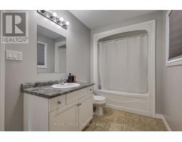 137 ANN STREET - 27