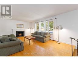 1 MCLEOD CRESCENT - 8