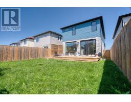 770 FREEPORT STREET - 32