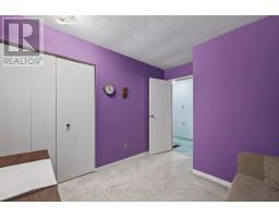 35 - 135 ANDOVER DRIVE - 16