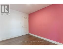 75 TWEED CRESCENT - 23