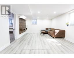 75 TWEED CRESCENT - 34