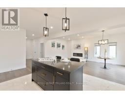 231 ROY MCDONALD DRIVE - 18