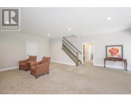 31 - 2290 TORREY PINES WAY - 28