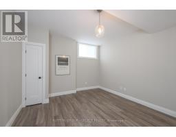 31 - 2290 TORREY PINES WAY - 33