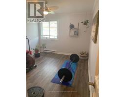 46 - 140 CONWAY DRIVE - 6