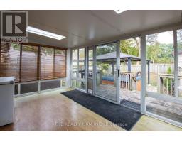 1948 DULUTH CRESCENT - 21
