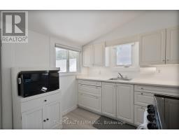 166 GILES STREET - 10