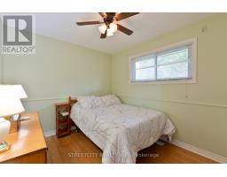 584 KNIGHTS HILL ROAD N - 21