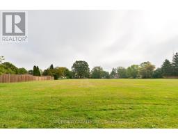 584 KNIGHTS HILL ROAD N - 41
