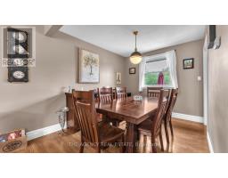 77 SOUTHVIEW CRESCENT - 12