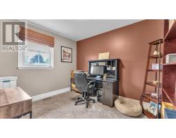 77 SOUTHVIEW CRESCENT - 17