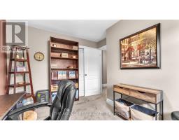 77 SOUTHVIEW CRESCENT - 18