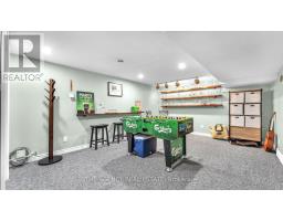 77 SOUTHVIEW CRESCENT - 24