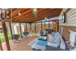 77 SOUTHVIEW CRESCENT - 32