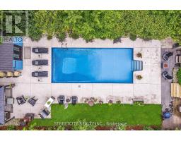 931 WATERLOO STREET - 47