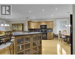 7 - 115 GLENWOOD DRIVE - 12