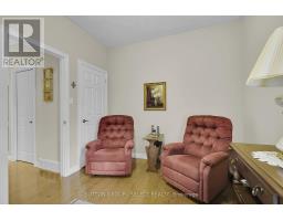 7 - 115 GLENWOOD DRIVE - 24