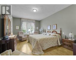 7 - 115 GLENWOOD DRIVE - 26