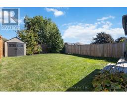 17 CARRIE CRESCENT - 15