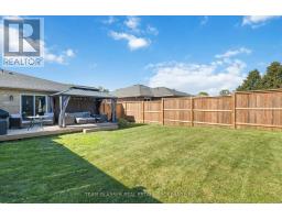 17 CARRIE CRESCENT - 17