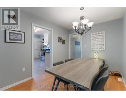 17 CARRIE CRESCENT - 30
