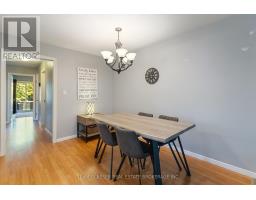 17 CARRIE CRESCENT - 31