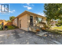 17 CARRIE CRESCENT - 45