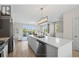 29 - 1040 CORONATION DRIVE - 15
